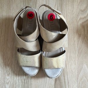 Soul Naturalizer Wedges